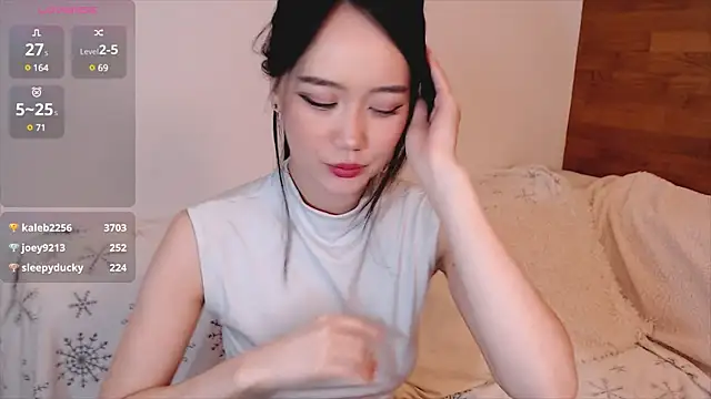 AmiliYan online show from 01-09-25, 03:12