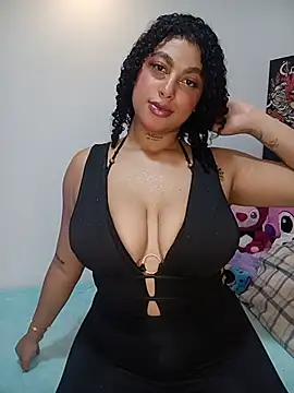 scarlett kisses online show from 07-14-26, 12:43