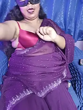 Snapshot of Indu-23 chatting on 07-15-26, 06:04 Indu-23 online show from 07-15-26, 06:04