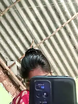 Snapshot of Shivani__sharmaa chatting on 07-31-26, 05:29 Shivani sharmaa online show from 07-31-26, 05:29