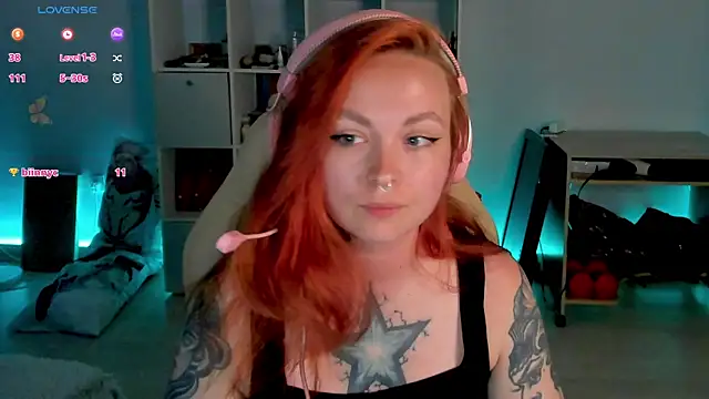 Snapshot of Annie__Bloom chatting on 07-29-26, 03:55 Annie Bloom online show from 07-29-26, 03:55