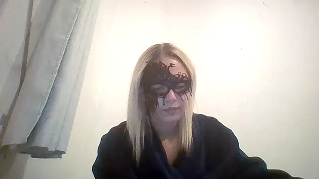Snapshot of JeuneCharme1 chatting on 07-22-26, 10:17 JeuneCharme1 online show from 07-22-26, 10:17