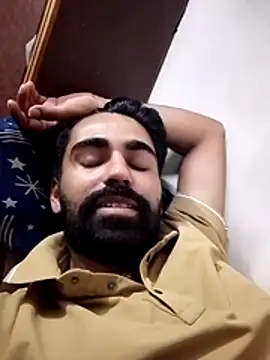 Snapshot of Luckyrajput2323 chatting on 07-13-26, 07:02 Luckyrajput2323 online show from 07-13-26, 07:02