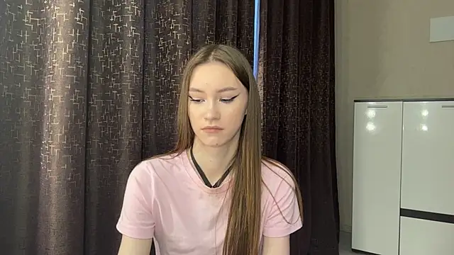 OlimpiaFontenot online show from 07-14-26, 02:05