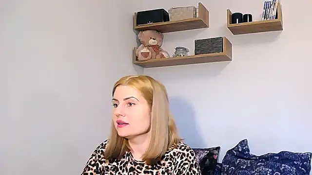 Snapshot of alisenties chatting on 03-02-26, 03:30 alisenties online show from 03-02-26, 03:30