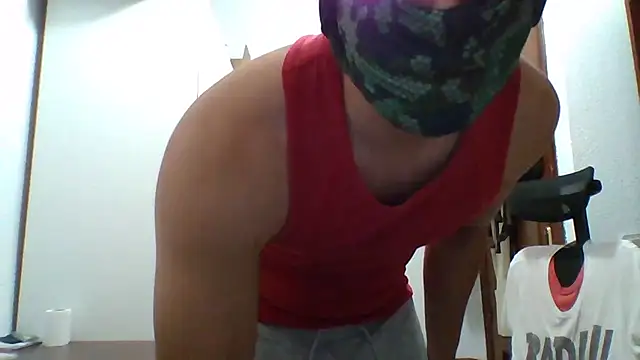Snapshot of AlexTheFox chatting on 07-14-26, 09:36 AlexTheFox online show from 07-14-26, 09:36