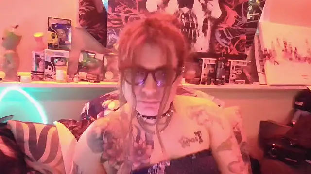 Snapshot of UrHellBri-L chatting on 07-13-26, 09:58 UrHellBri-L online show from 07-13-26, 09:58