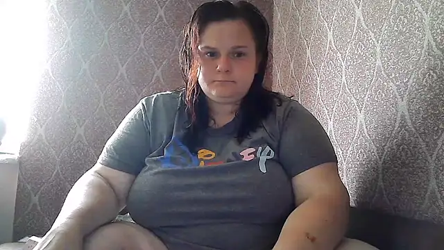Adela Cheri online show from 07-13-26, 02:05