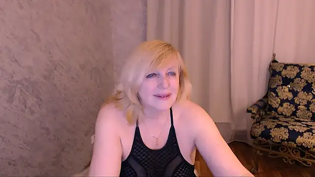 Snapshot of Samantha_Si chatting on 05-05-26, 07:17 Samantha Si online show from 05-05-26, 07:17