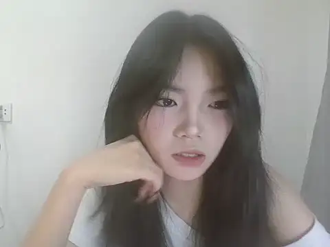Snapshot of coco-zh chatting on 07-19-26, 06:55 coco-zh online show from 07-19-26, 06:55