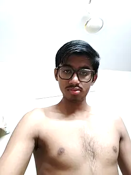 Snapshot of Badboy_Gaurav_04073 chatting on 07-15-26, 02:29 Badboy Gaurav 04073 online show from 07-15-26, 02:29