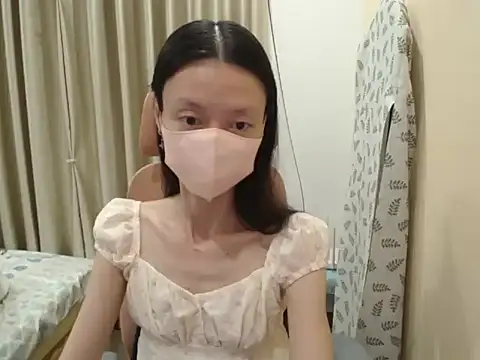 Snapshot of Lil-Cherry chatting on 07-14-26, 01:50 Lil-Cherry online show from 07-14-26, 01:50