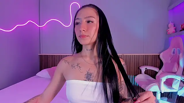 Snapshot of Samantha__Foxy chatting on 07-19-26, 03:37 Samantha Foxy online show from 07-19-26, 03:37
