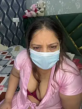 Snapshot of BarbieJasmine chatting on 07-19-26, 07:28 BarbieJasmine online show from 07-19-26, 07:28