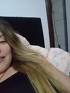 Snapshot of Dudabet chatting on 07-14-26, 11:44 Dudabet online show from 07-14-26, 11:44