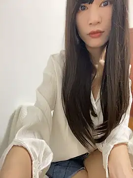 Emmaly999 online show from 07-22-26, 12:29