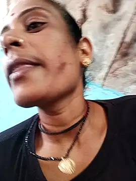 Snapshot of Priyasfhhc chatting on 07-22-26, 06:26 Priyasfhhc online show from 07-22-26, 06:26