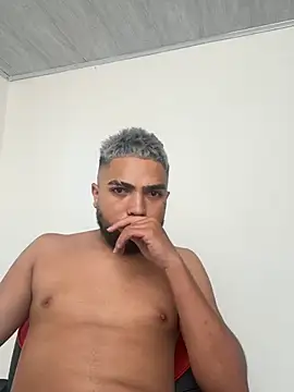 Snapshot of quesito27 chatting on 07-17-26, 02:36 quesito27 online show from 07-17-26, 02:36