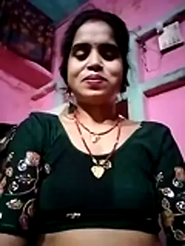 Simran Love143 online show from 07-17-26, 03:53