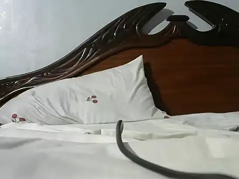Titty quween online show from 07-18-26, 11:24