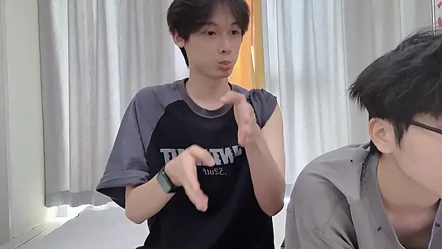 fangwei001 online show from 07-16-26, 08:11