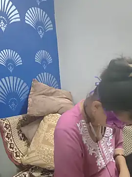 Snapshot of rubibhabhi chatting on 07-15-26, 06:04 rubibhabhi online show from 07-15-26, 06:04