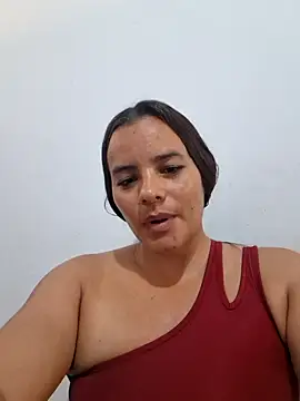Snapshot of Yuli6x9 chatting on 07-16-26, 02:58 Yuli6x9 online show from 07-16-26, 02:58