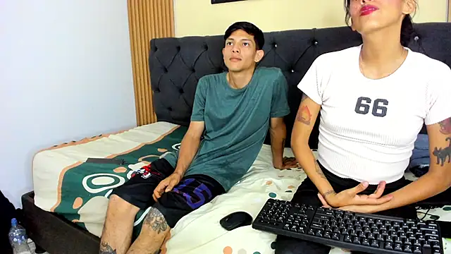 KimAndYorky online show from 07-22-26, 07:38