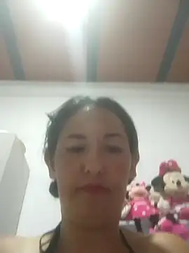 Snapshot of Sammyreina07 chatting on 07-16-26, 06:32 Sammyreina07 online show from 07-16-26, 06:32