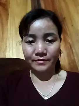 Snapshot of Quee_Quee chatting on 07-16-26, 10:56 Quee Quee online show from 07-16-26, 10:56