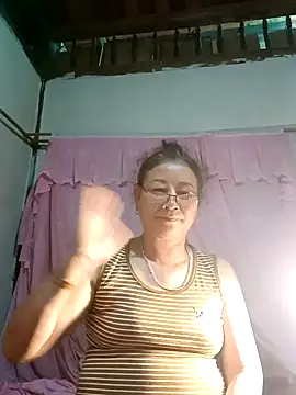 Snapshot of Lena_9x chatting on 07-17-26, 05:48 Lena 9x online show from 07-17-26, 05:48