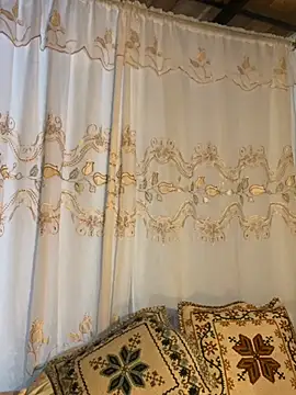 Snapshot of lauraaramirez chatting on 07-21-26, 04:41 lauraaramirez online show from 07-21-26, 04:41