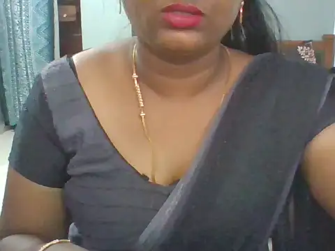 Snapshot of Tamil_hot_Shalini chatting on 07-21-26, 09:10 Tamil hot Shalini online show from 07-21-26, 09:10
