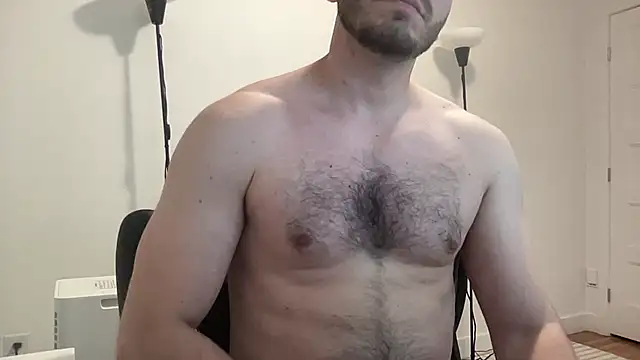 Snapshot of ThickDickMontreal chatting on 07-17-26, 01:30 ThickDickMontreal online show from 07-17-26, 01:30