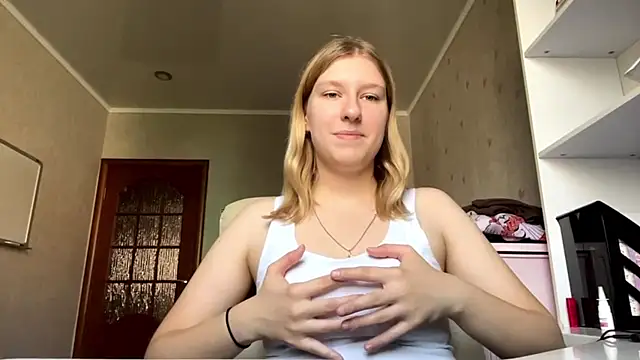 RollingSweet online show from 07-21-26, 07:42