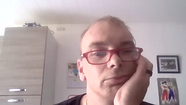 Snapshot of polo7755 chatting on 07-17-26, 02:47 polo7755 online show from 07-17-26, 02:47
