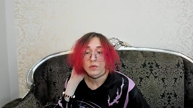 Snapshot of KurtBavys chatting on 07-17-26, 04:48 KurtBavys online show from 07-17-26, 04:48