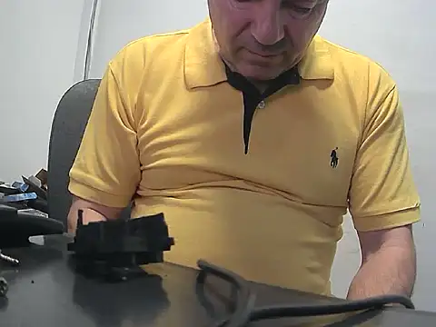 Snapshot of gabriel9_ chatting on 05-15-26, 11:19 gabriel9 online show from 05-15-26, 11:19