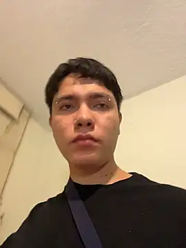 Snapshot of marco_duran chatting on 07-21-26, 08:26 marco duran online show from 07-21-26, 08:26