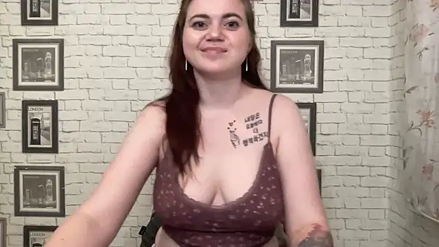 Snapshot of KayxRyany chatting on 07-23-26, 06:15 KayxRyany online show from 07-23-26, 06:15