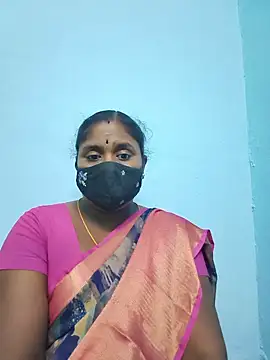 Snapshot of Tamil-Nandhini chatting on 07-18-26, 07:17 Tamil-Nandhini online show from 07-18-26, 07:17