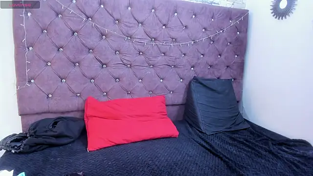 gabriela grace online show from 09-18-25, 02:20