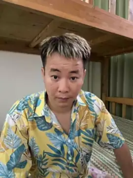 Snapshot of Mackie-1 chatting on 07-21-26, 08:15 Mackie-1 online show from 07-21-26, 08:15