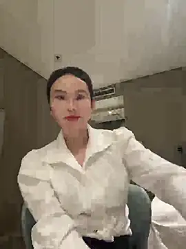 Snapshot of Yanyan__888 chatting on 07-22-26, 03:25 Yanyan 888 online show from 07-22-26, 03:25