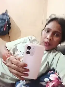 Snapshot of hot_bhabi07 chatting on 07-26-26, 06:42 hot bhabi07 online show from 07-26-26, 06:42