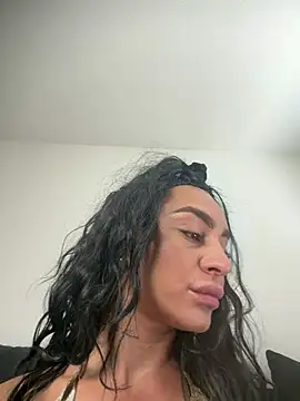 Snapshot of AyshaShirin chatting on 07-22-26, 12:07 AyshaShirin online show from 07-22-26, 12:07