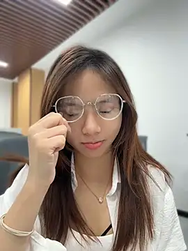 Snapshot of BeiBei118 chatting on 07-22-26, 07:21 BeiBei118 online show from 07-22-26, 07:21