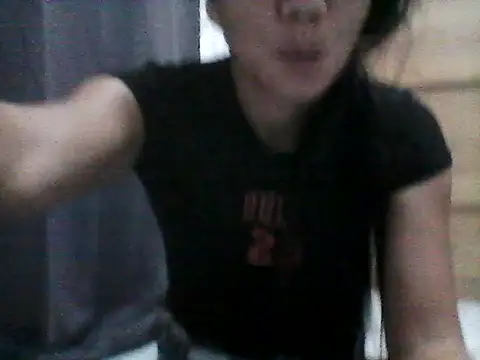 Snapshot of SexyLuna143 chatting on 07-22-26, 07:54 SexyLuna143 online show from 07-22-26, 07:54