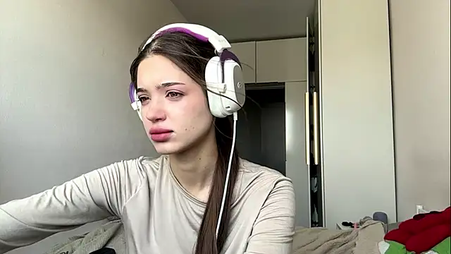 Snapshot of NicolleBarreto chatting on 07-22-26, 04:58 NicolleBarreto online show from 07-22-26, 04:58