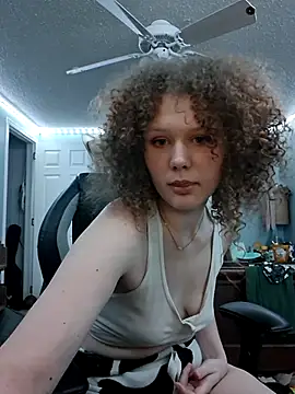 Snapshot of MaddieBoo1 chatting on 07-22-26, 03:08 MaddieBoo1 online show from 07-22-26, 03:08
